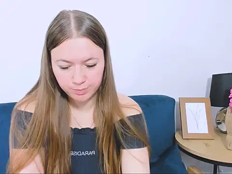 LeaNaughty online show from 5, 12, 2025