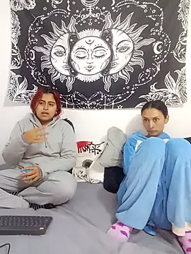 emily n abby online show from 5, 2, 2026