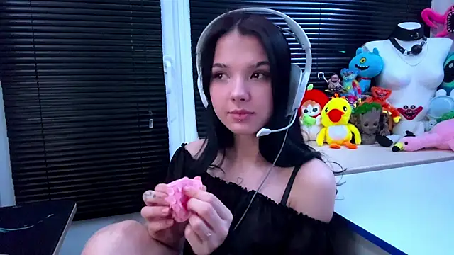 HanaMantanaDell online show from 17, 10, 2025