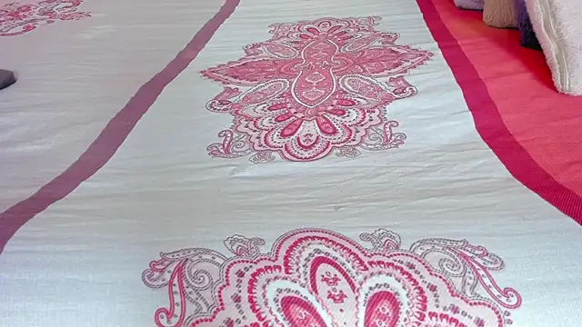 Snapshot of mia__blaze__ chatting on 24, 4, 2026 mia blaze online show from 24, 4, 2026