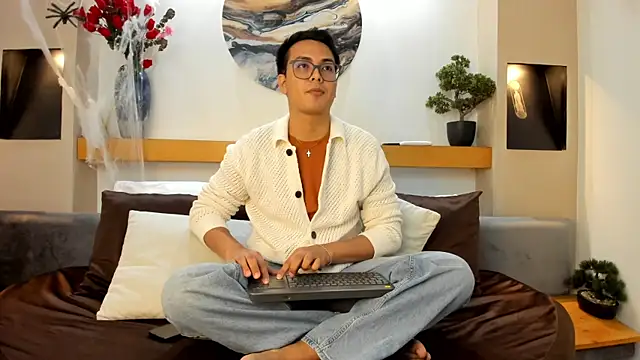 JohnBelRose online show from 3, 11, 2025