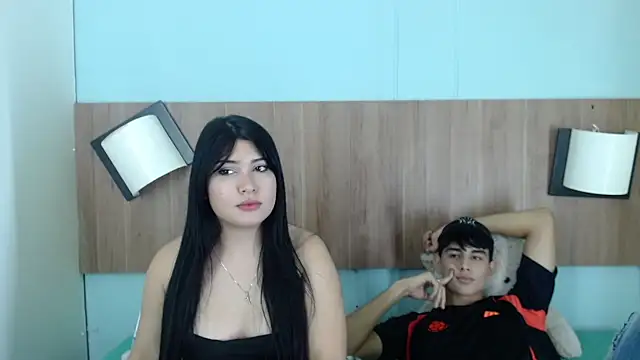 Snapshot of James_AndTati chatting on 25, 10, 2025 James AndTati online show from 25, 10, 2025
