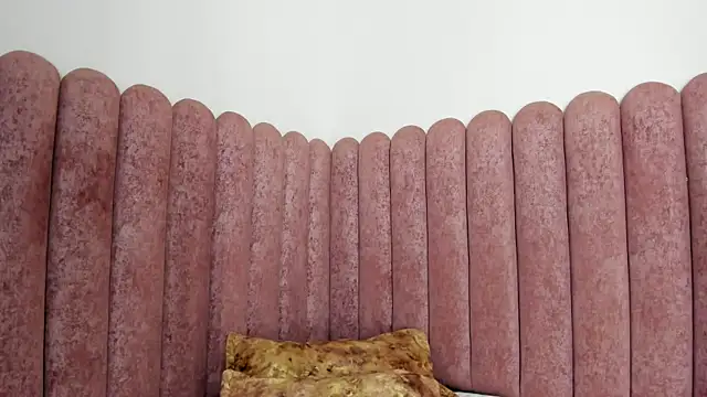 AuraSky  online show from 17, 12, 2025