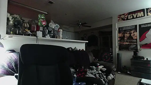 biggerisbetter12 online show from 27, 3, 2026