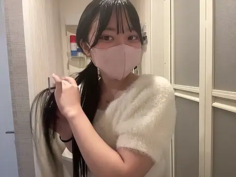 Snapshot of pinkudayo_girl chatting on 9, 5, 2026 pinkudayo girl online show from 9, 5, 2026