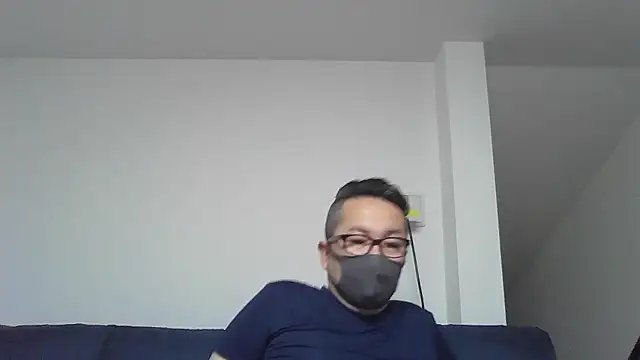 Snapshot of chinchinburabura chatting on 26, 10, 2025 chinchinburabura online show from 26, 10, 2025