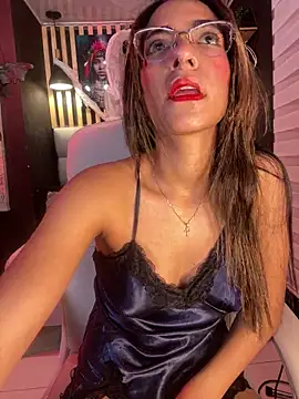 Snapshot of elegant__rouse chatting on 26, 10, 2025 elegant rouse online show from 26, 10, 2025