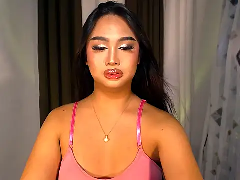 Snapshot of BigBrownCock_Candice chatting on 20, 11, 2025 BigBrownCock Candice online show from 20, 11, 2025