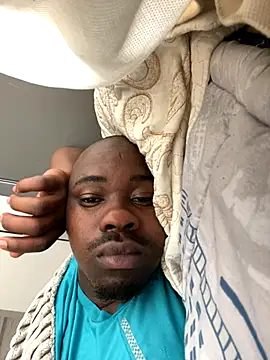 Snapshot of solodrive chatting on 3, 11, 2025 solodrive online show from 3, 11, 2025