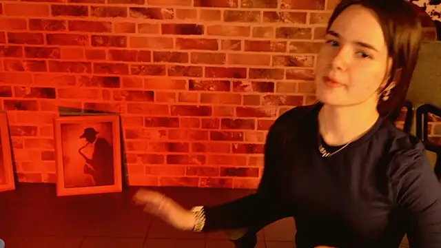 May Bloom online show from 27, 2, 2026