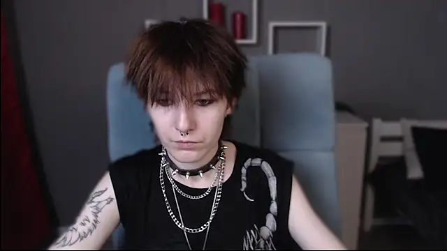 guitarandangell online show from 11, 11, 2025