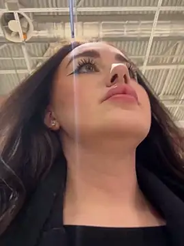 Snapshot of KiraSunshine chatting on 24, 10, 2025 KiraSunshine online show from 24, 10, 2025