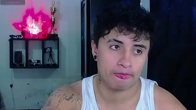 jhon mendoza  online show from 13, 12, 2025