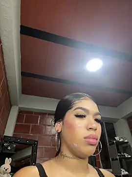 Snapshot of tifanymonroe chatting on 21, 4, 2026 tifanymonroe online show from 21, 4, 2026