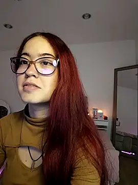 Amaraa couper1 online show from 19, 11, 2025