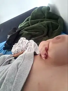 Snapshot of Bela-45 chatting on 3, 11, 2025 Bela-45 online show from 3, 11, 2025