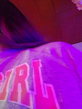 Snapshot of chloebrownn03 chatting on 27, 6, 2026 chloebrownn03 online show from 27, 6, 2026