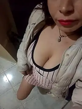 Labellasex online show from 18, 4, 2026