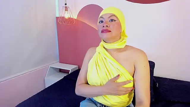 SophiaBeckerr online show from 25, 11, 2025