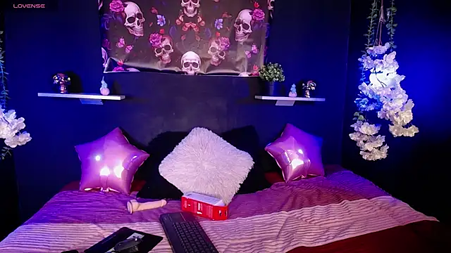 Emma sweet hot online show from 21, 11, 2025