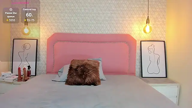 TAYLORMEYER1 online show from 28, 10, 2025