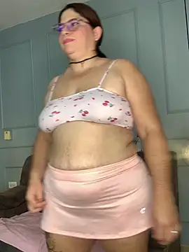 Orianabluee  online show from 14, 11, 2025