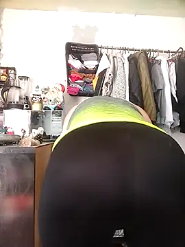 Alondrabb80 online show from 20, 12, 2025