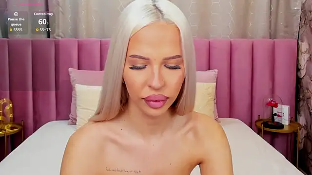 KailaCrystall online show from 22, 10, 2025