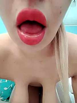 Loveyoudearxq online show from 15, 11, 2025