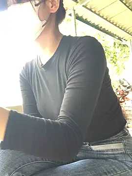 Snapshot of Kylie_beem chatting on 26, 2, 2026 Kylie beem online show from 26, 2, 2026