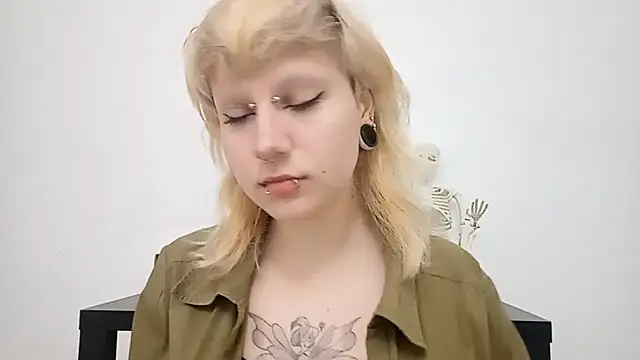 VetaBeghtol online show from 5, 12, 2025