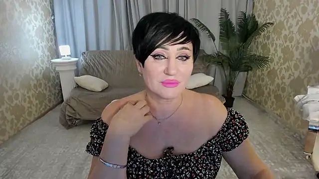 KiraTempt online show from 8, 1, 2026