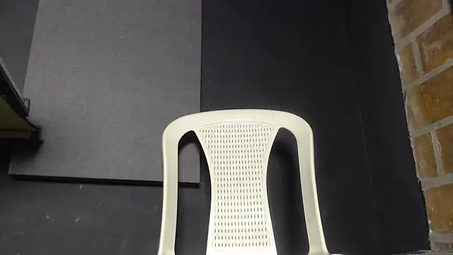 Anaconda larga online show from 2, 3, 2026