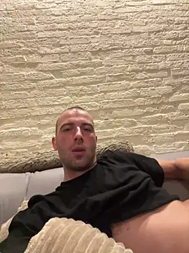 Rotteei1 online show from 23, 10, 2025