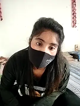 Snapshot of Hot_Angle chatting on 14, 12, 2025 Hot Angle online show from 14, 12, 2025