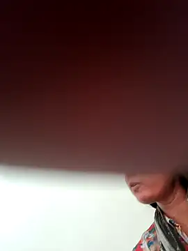 Snapshot of Hot_Angle chatting on 3, 4, 2026 Hot Angle online show from 3, 4, 2026