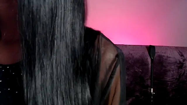 mistressdominanoire online show from 21, 10, 2025