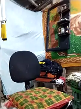 Snapshot of Estebanbigcock23 chatting on 22, 4, 2026 Estebanbigcock23 online show from 22, 4, 2026