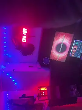 Snapshot of misterincred chatting on 16, 4, 2026 misterincred online show from 16, 4, 2026