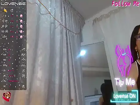 Snapshot of NATTYDOLL74 chatting on 6, 11, 2025 NATTYDOLL74 online show from 6, 11, 2025