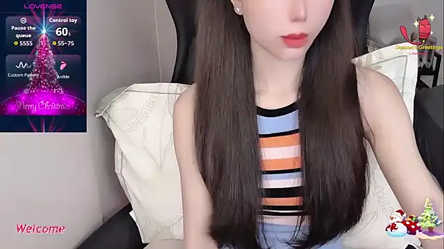 Snapshot of -Alicee- chatting on 4, 12, 2025 -Alicee- online show from 4, 12, 2025