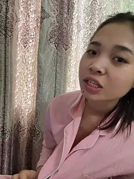 Snapshot of aaaaawhate chatting on 17, 2, 2026 aaaaawhate online show from 17, 2, 2026