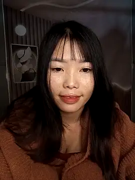 Fish yellow online show from 4, 11, 2025