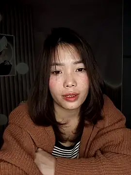 Fish yellow online show from 18, 12, 2025