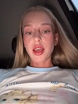 kira mia online show from 1, 3, 2026