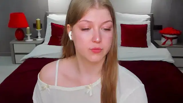 Stella Light online show from 9, 4, 2026