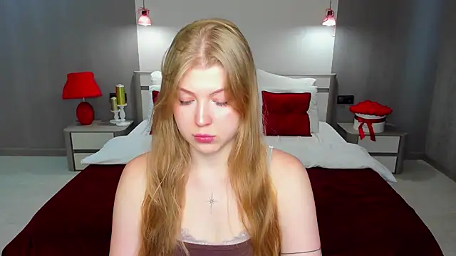 Snapshot of Stella_Light chatting on 23, 6, 2026 Stella Light online show from 23, 6, 2026