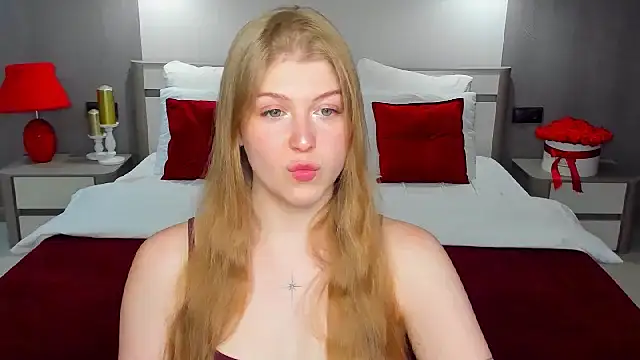 Snapshot of Stella_Light chatting on 24, 6, 2026 Stella Light online show from 24, 6, 2026