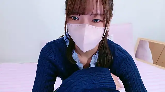 Snapshot of xKoharux chatting on 3, 4, 2026 xKoharux online show from 3, 4, 2026