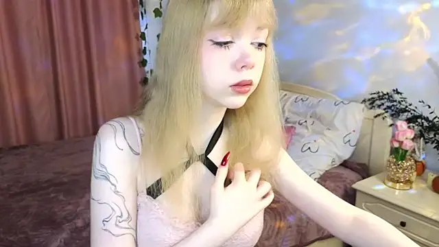 Rochelle Dolly online show from 15, 12, 2025